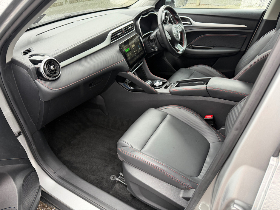 2023 MG ZS TROPHY EV LONG RANGE 73KWH//LOW MILEAGE//SUNROOF FULL LEATHER//SIMI AND AA DEALER €21,900