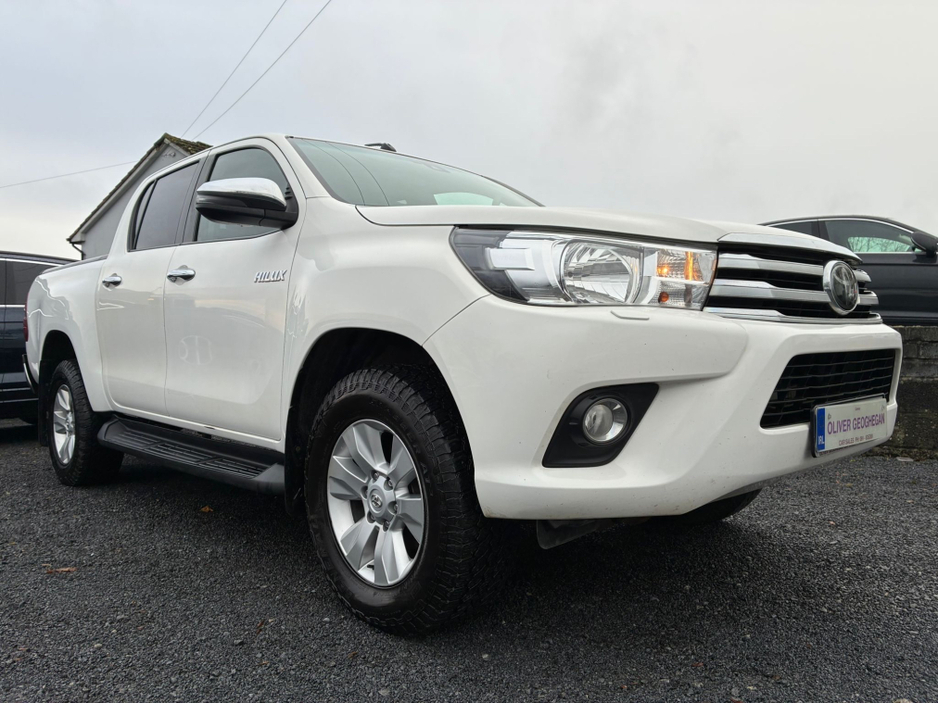 2020 Toyota Hilux - image 13