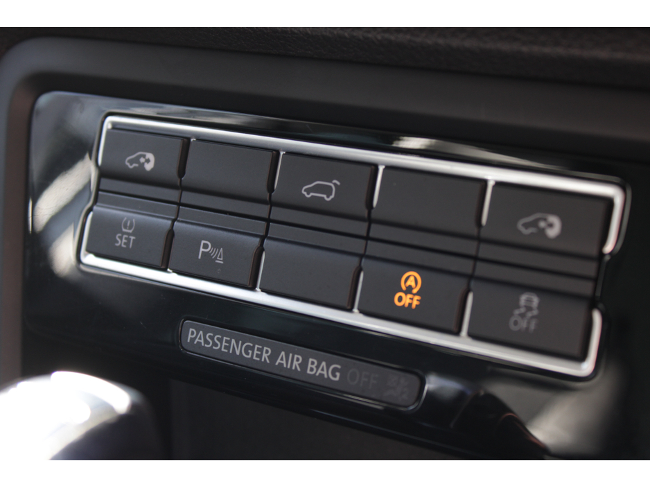 2019 Volkswagen Sharan - image 16