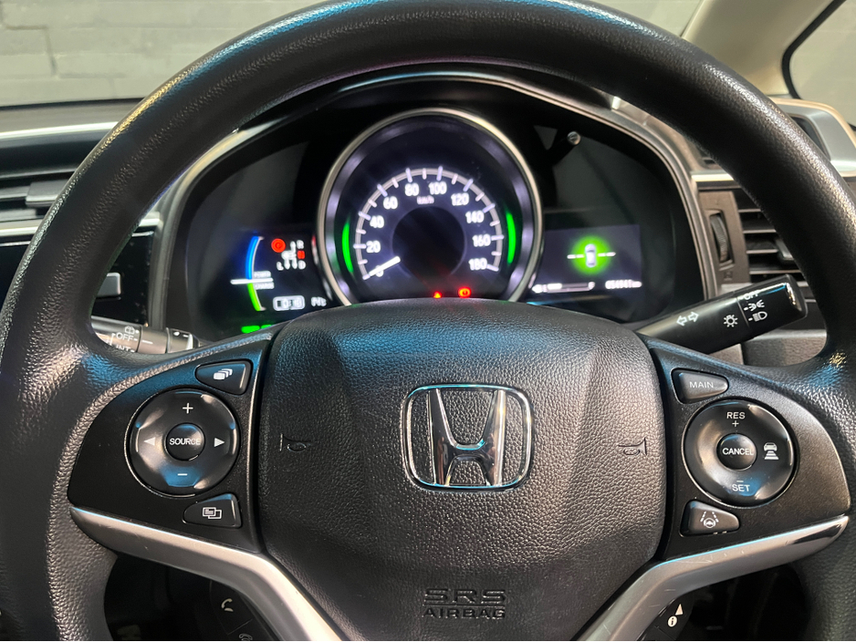 2018 Honda Fit - image 17