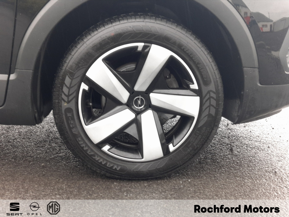 2024 Opel Crossland X - image 6