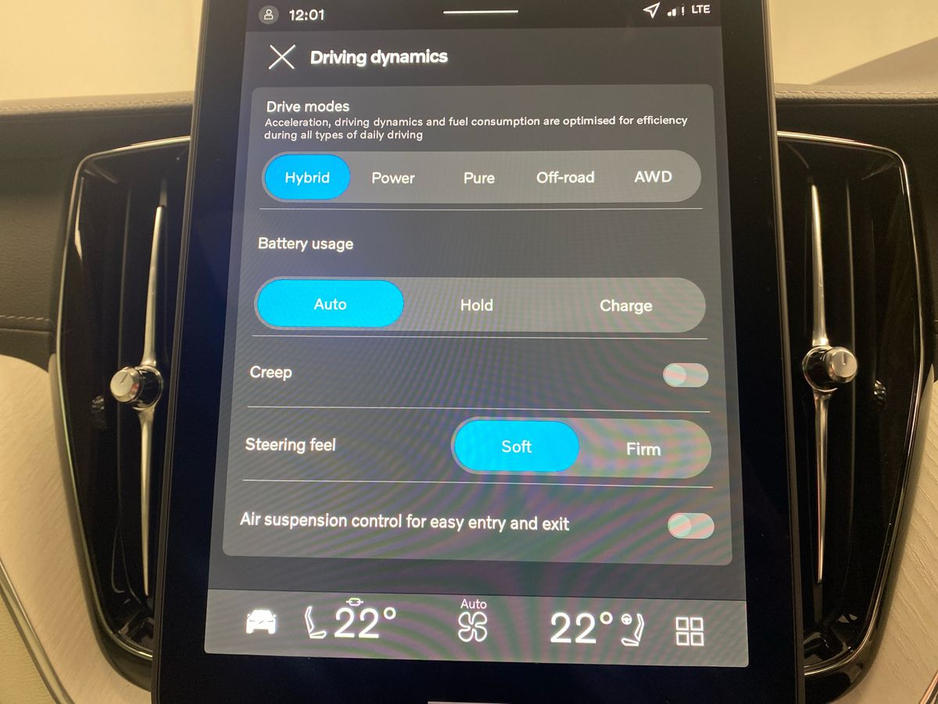 2026 Volvo XC60 - image 22