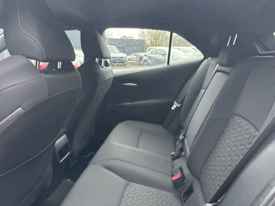 2021 Toyota Corolla - image 7