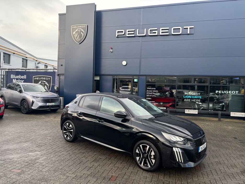 2025 Peugeot 208 1.2 MHEV Puretech 100bhp Allure €26,950