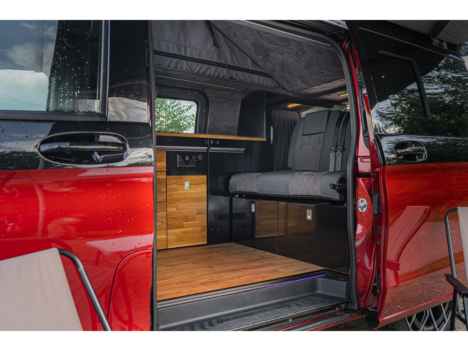 2021 Mercedes-Benz Vito - image 24