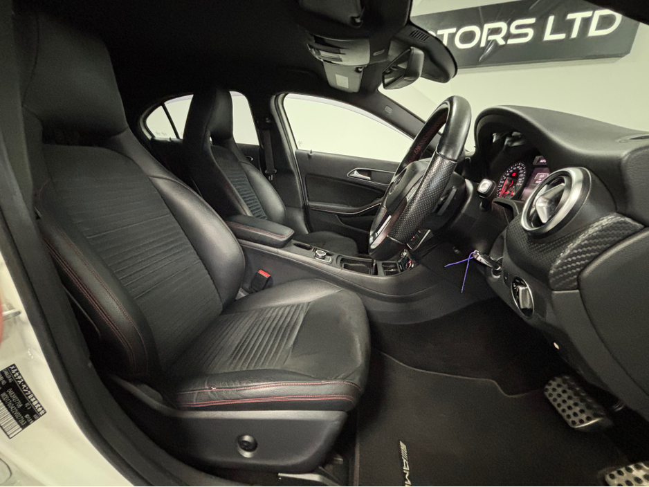 2013 Mercedes-Benz A Class - image 8