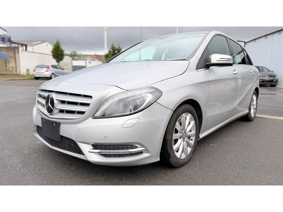 2013 Mercedes-Benz B Class  €11,000