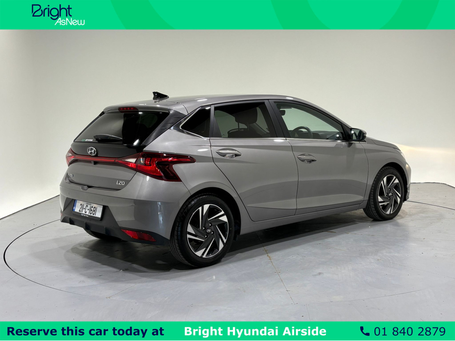 2021 Hyundai i20 - image 7