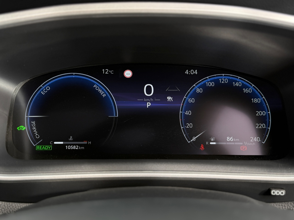 2025 Toyota Corolla Cross - image 24