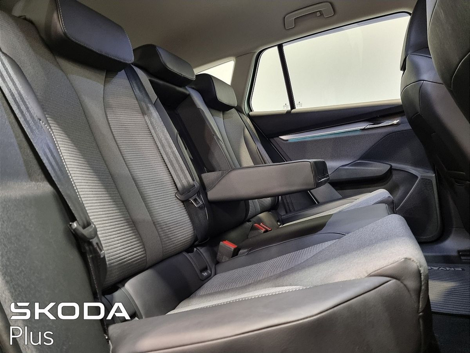 2023 Skoda Enyaq - image 28