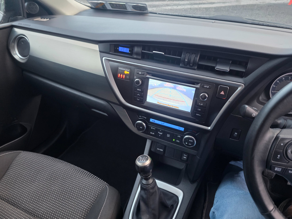 2013 Toyota Auris 1.4 D-4D DPF LUNA €6,950