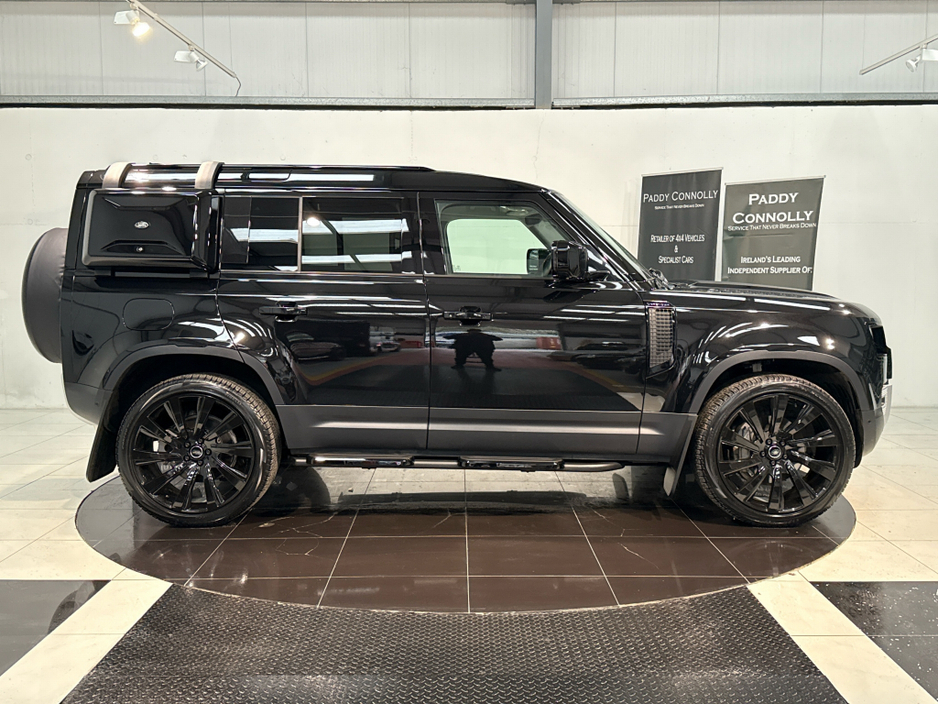 2025 Land Rover Defender 110 D350 DIESEL *N1 Commerical €98,750