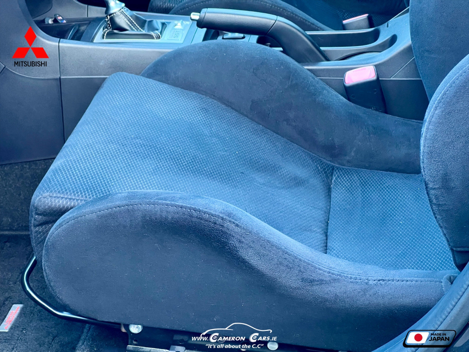 2008 Mitsubishi Lancer - image 32