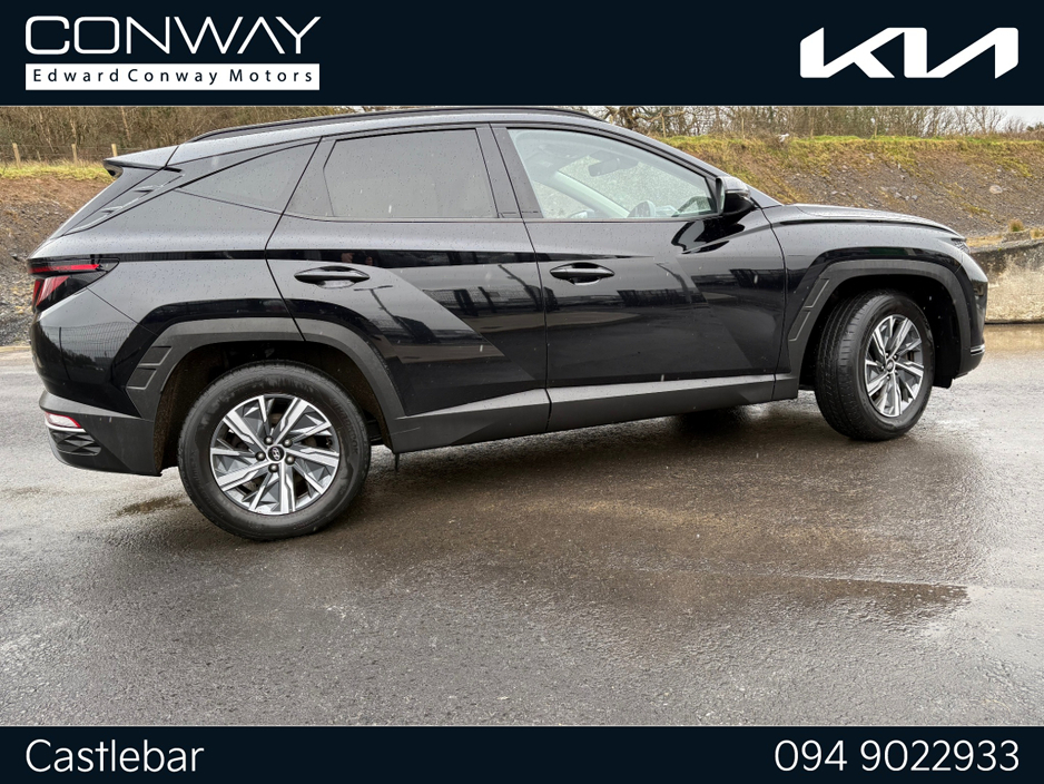 2021 Hyundai Tucson - image 8