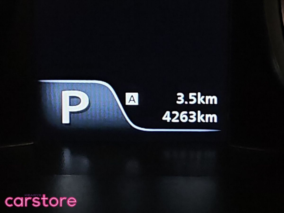 2023 Suzuki Swift - image 20