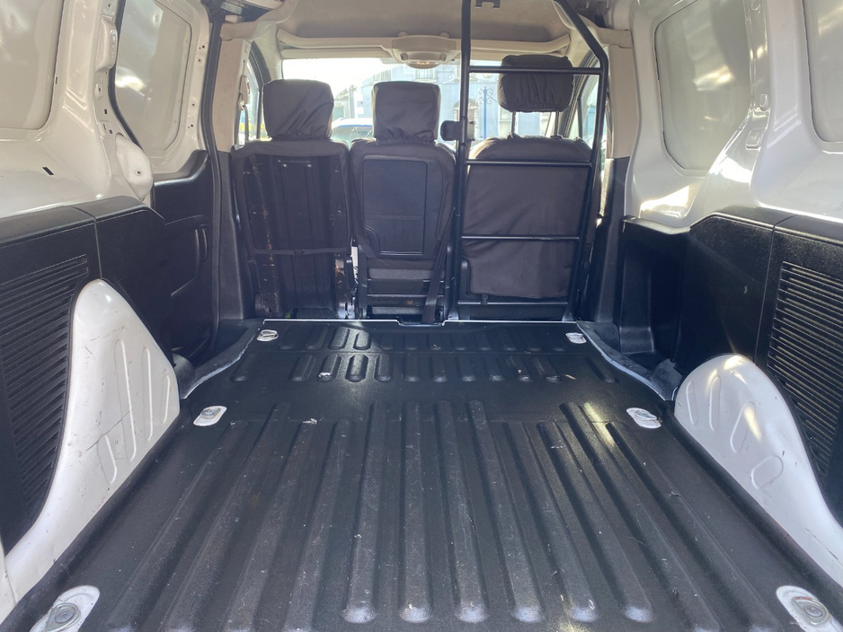 2017 Citroen Berlingo - image 8