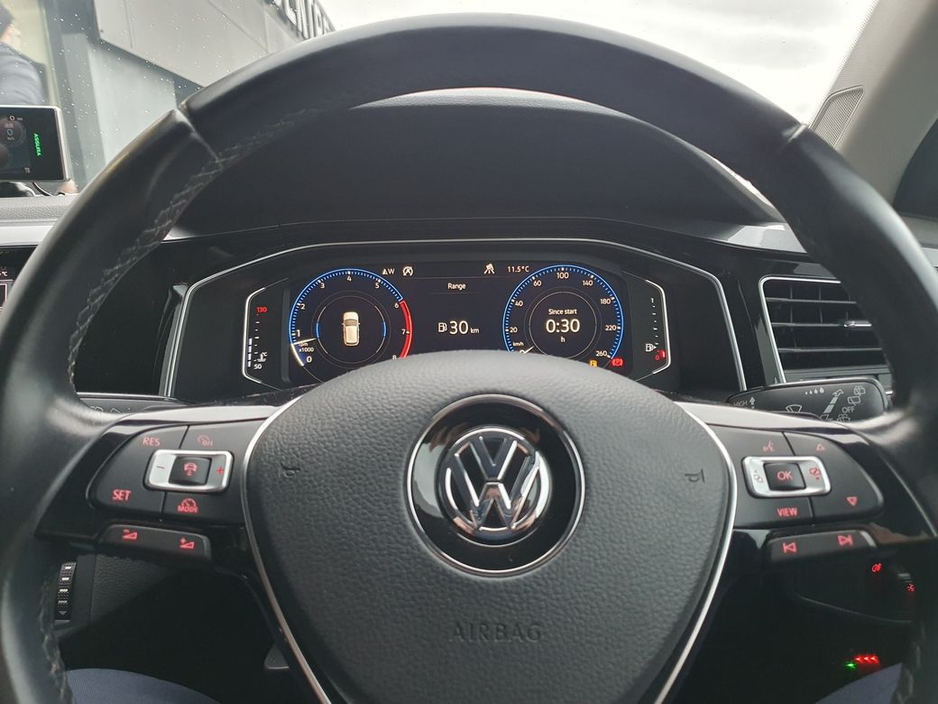 2019 Volkswagen Polo - image 8