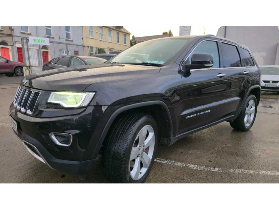 2015 Jeep Cherokee - image 3