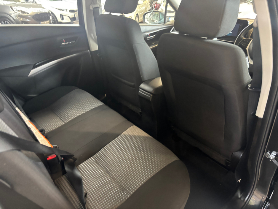 2023 Suzuki SX4 S-Cross - image 7