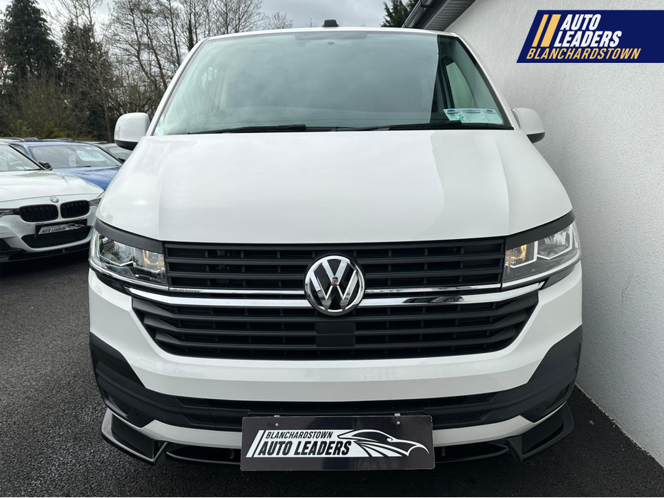 2021 Volkswagen Transporter - image 11