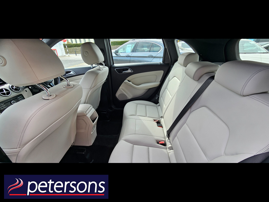 2015 Mercedes-Benz B Class - image 15