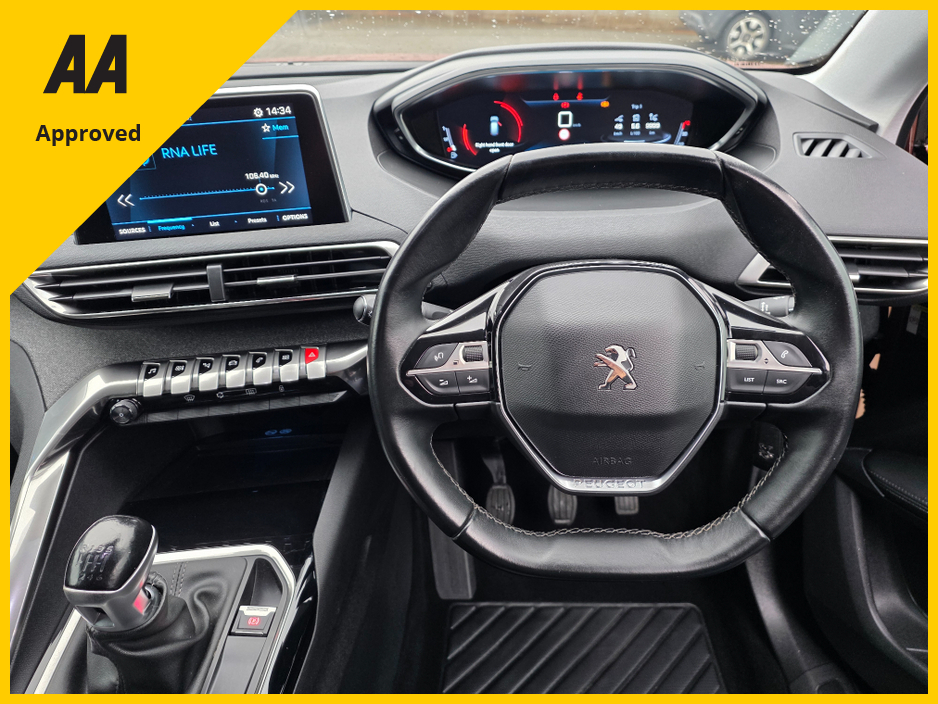 2020 Peugeot 3008 ALLURE * 1.5 DIESEL €17,900