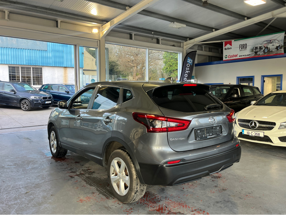 2017 Nissan Qashqai - image 7