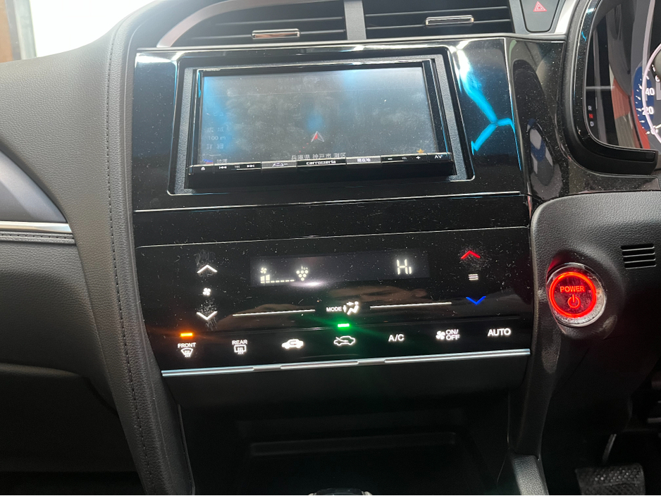 2022 Honda Shuttle €17950! 2022 HONDA SHUTTLE HYBRID SENSING 1.5 / CRUISE CONTRO / REVERSECAMERA €17,950