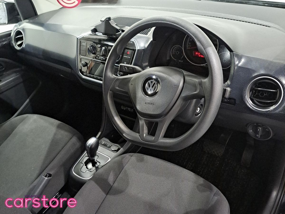 2017 Volkswagen up! 1.0 60BHP TAKE UP €11,480