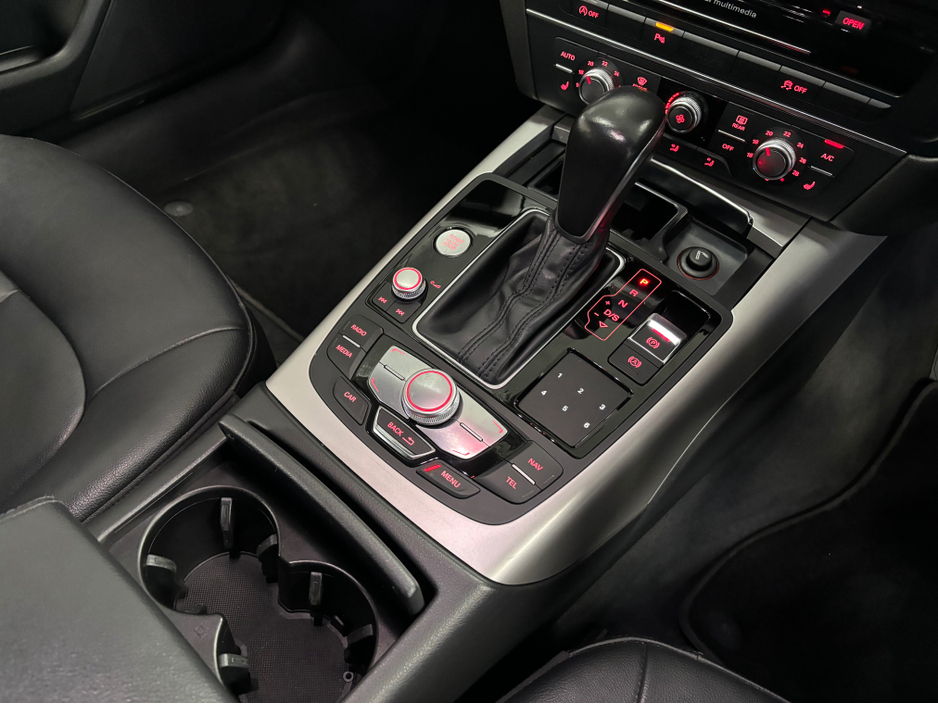 2017 Audi A6 AUDI A6 LIMOUSINE 2.0 TDI 150 SE S-TRONIC 4DR AUTO*BLACK LEATHER INTERIOR*REVERSE CAM*BOSE SPEAKERS*PARK SENSORS*SEMI DIGITAL DASH*KEYLESS ENTRY & START*FINANCE AVAILABLE TRADE INS WELCOME* €21,950