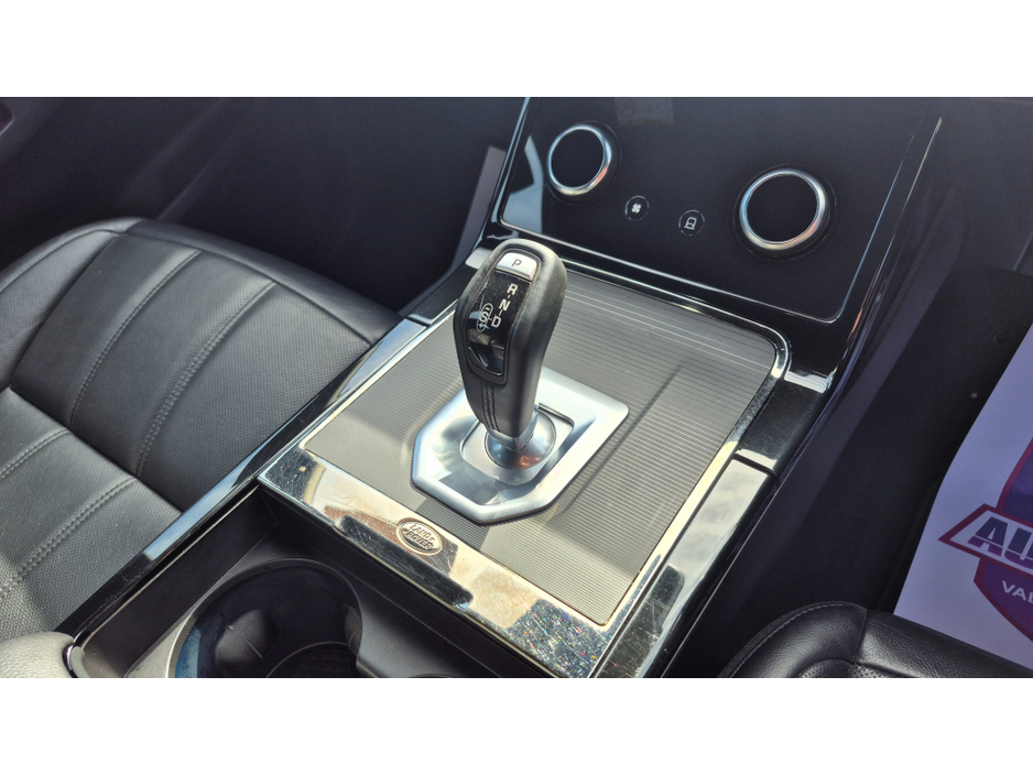 2020 Land Rover Range Rover Evoque - image 21