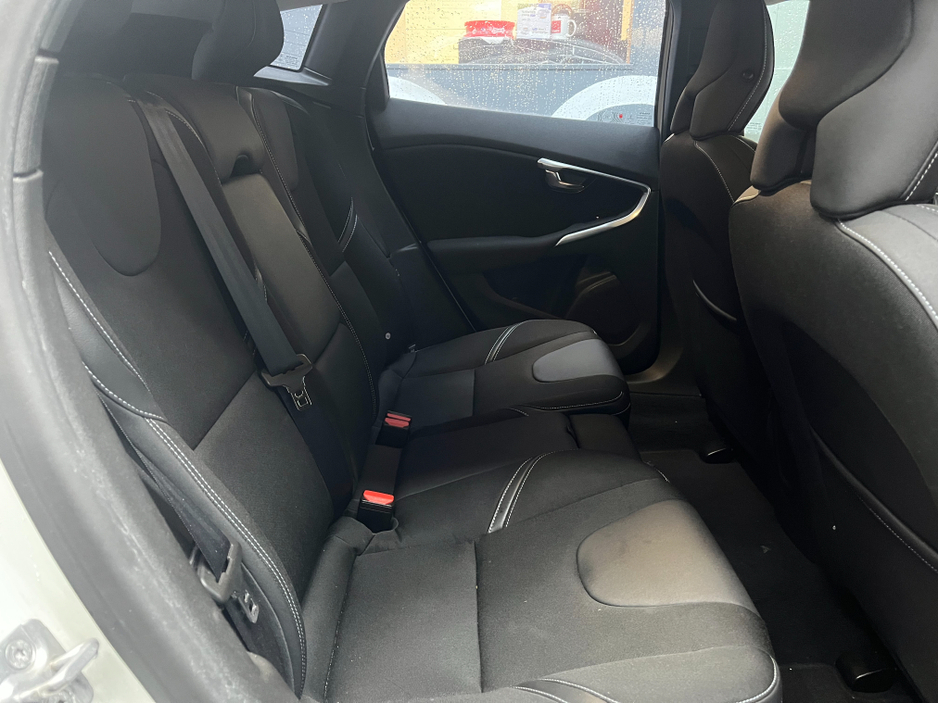 2014 Volvo V40 €10950 2014 VOLVO V40 T4 1.6 AUTOMATIC / ELECTRIC MEMORY & HEATED SEATS / CRUISE CONTROL €10,950