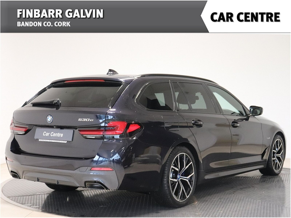 2022 BMW 5 Series 530e M Sport €41,950