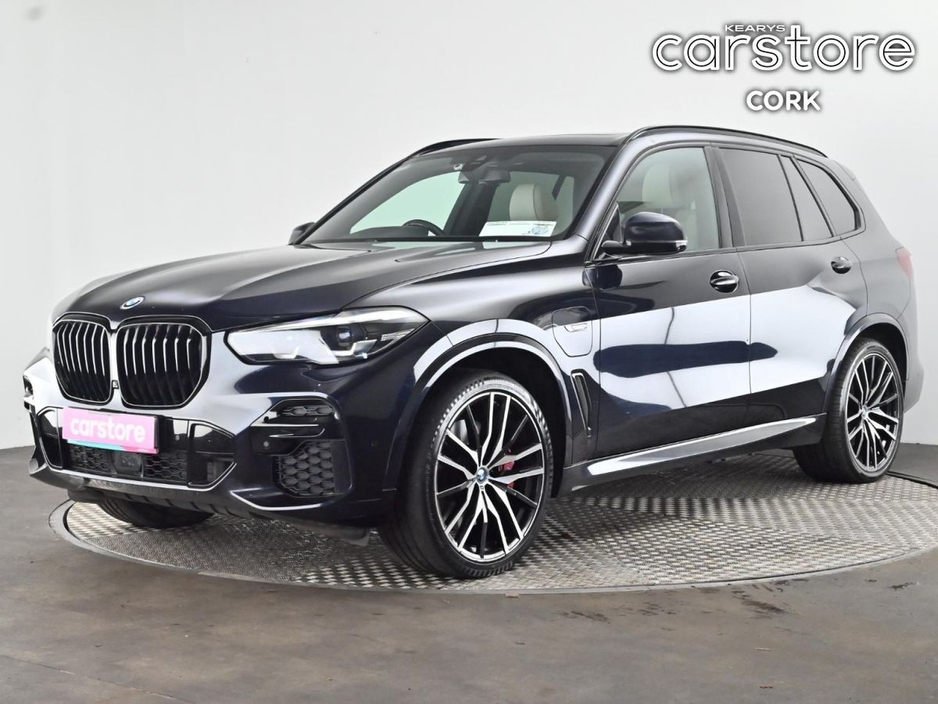 2022 BMW X5 - image 7