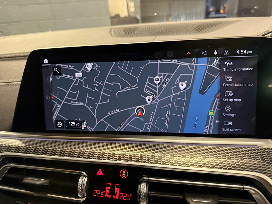 2022 BMW X5 - image 11