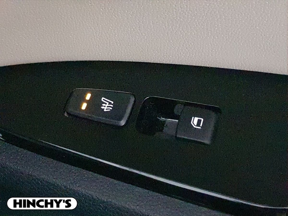 2022 Kia Sportage - image 26