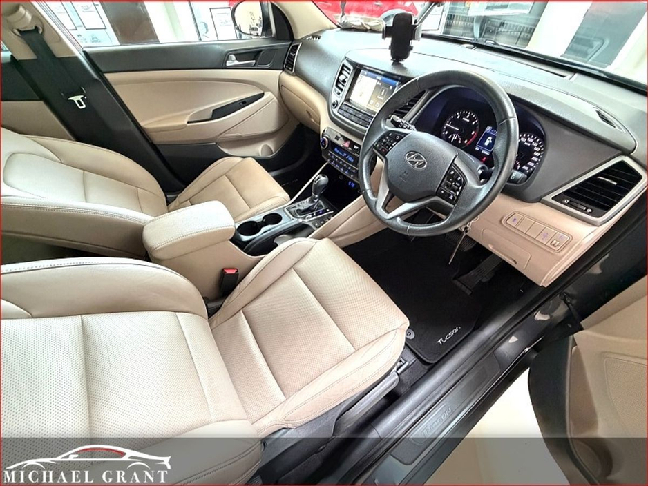 2018 Hyundai Tucson - image 13