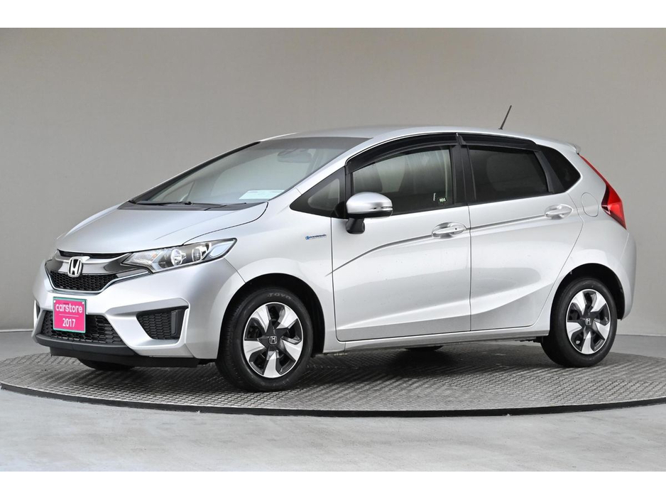 2017 Honda Fit - image 4