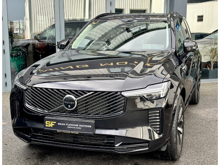 2025 Volvo XC90 - image 23