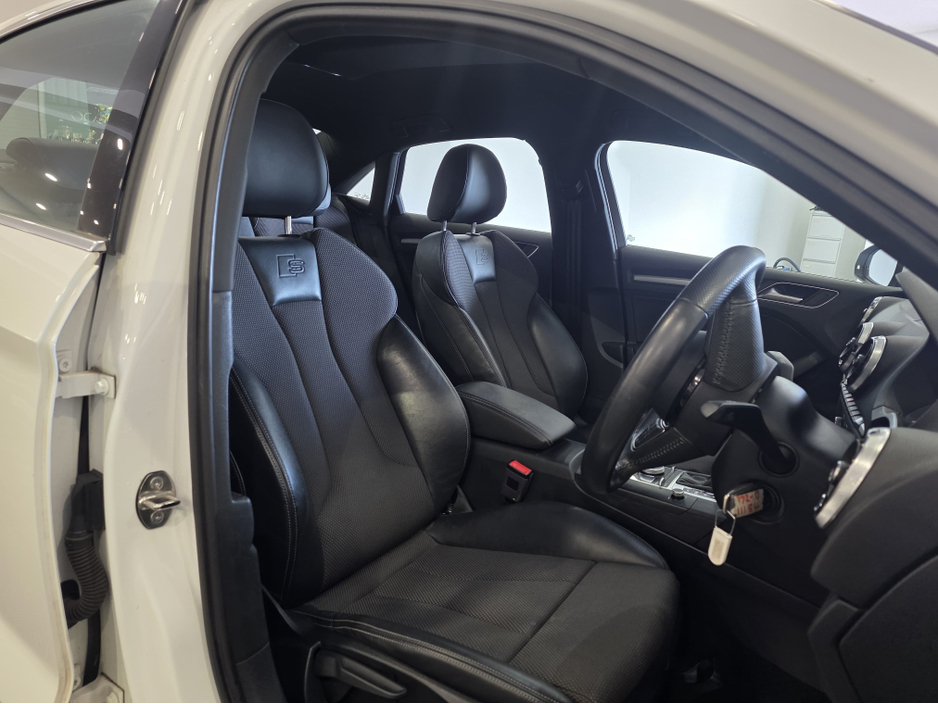 2017 Audi A3 - image 11