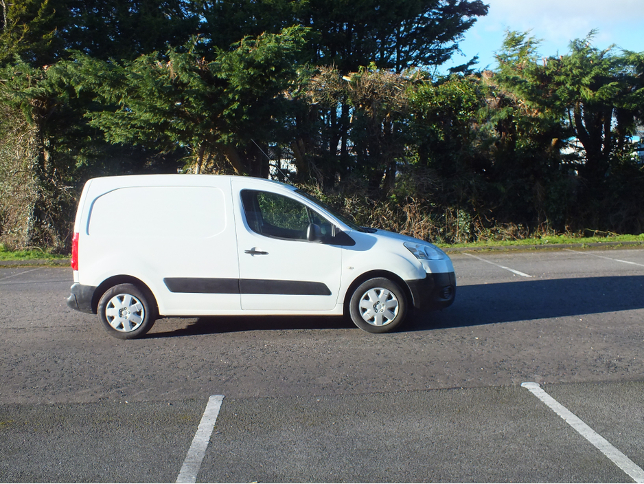 2012 Peugeot Partner 625 SE L1 HDI