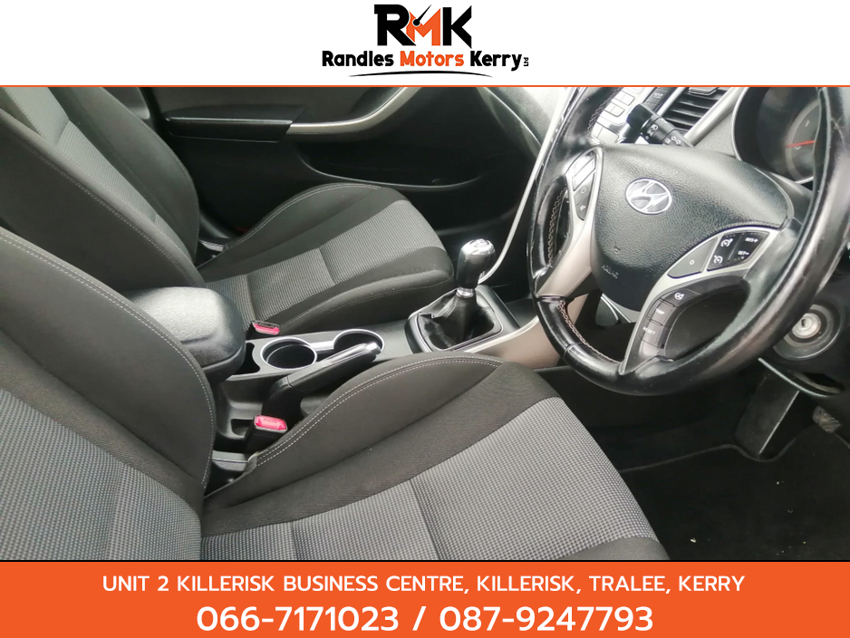 2013 Hyundai i30 - image 6