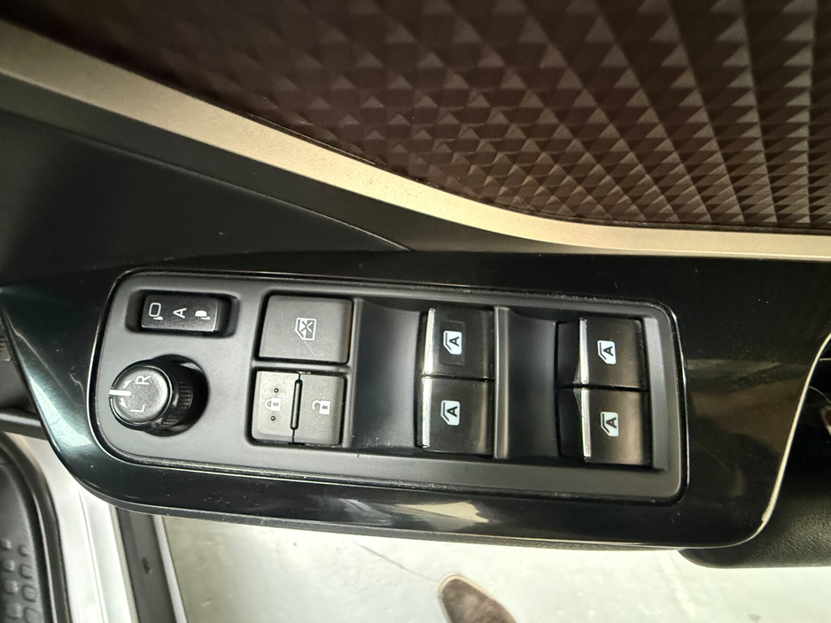 2017 Toyota C-HR - image 24