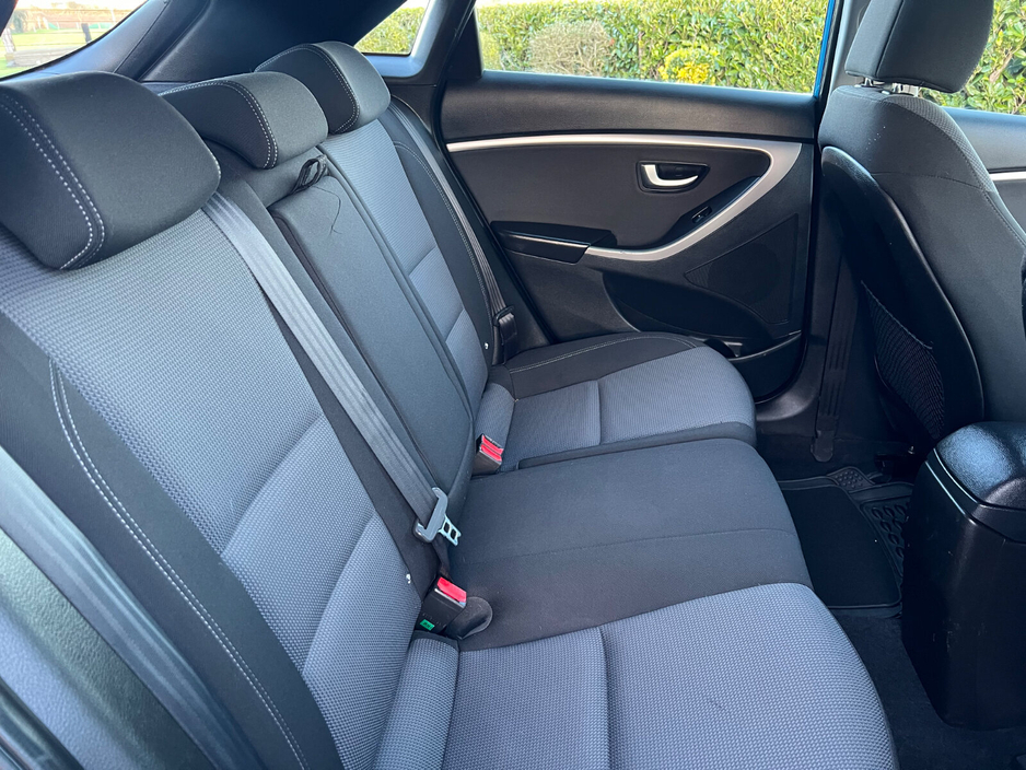 2016 Hyundai i30 1.6 Diesel Deluxe €10,950