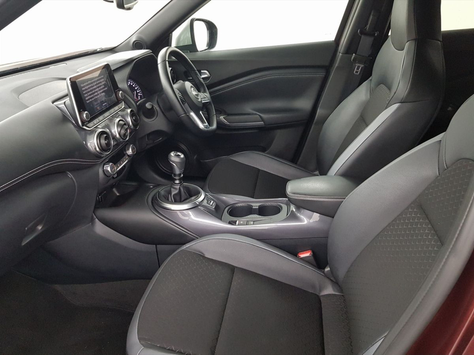 2024 Nissan Juke - image 4