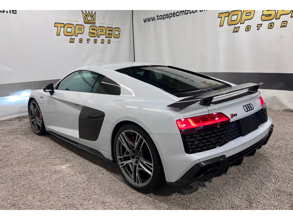 2022 Audi R8 R8 V10 Performance Carbon Edition €1