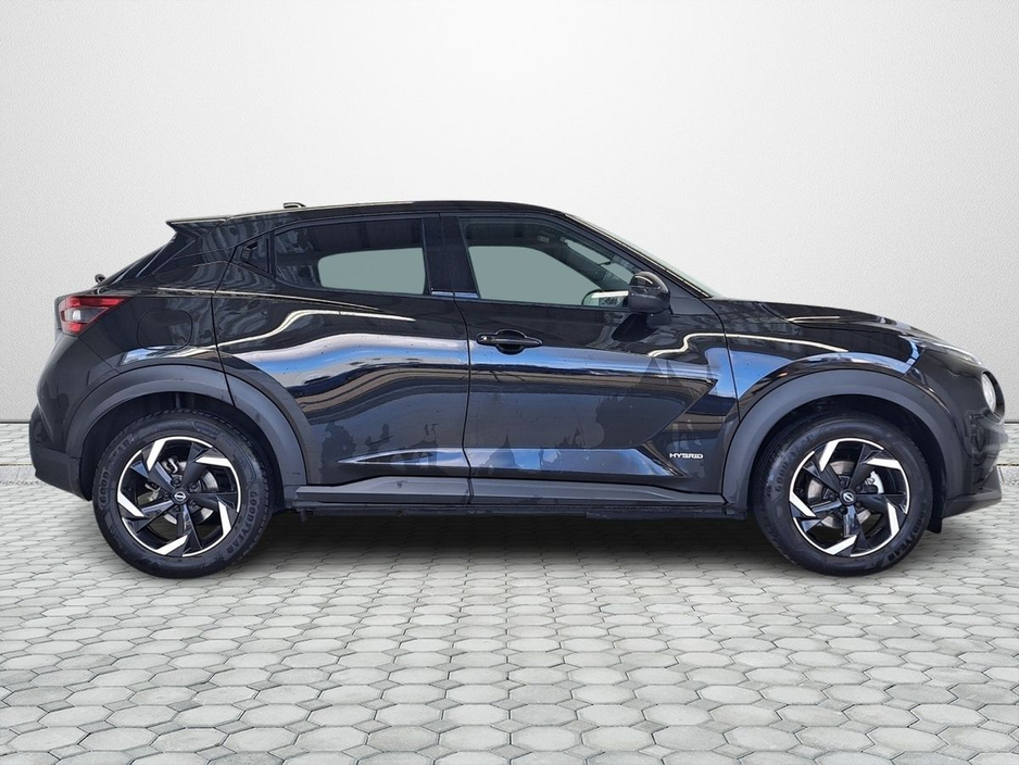 2026 Nissan Juke - image 3