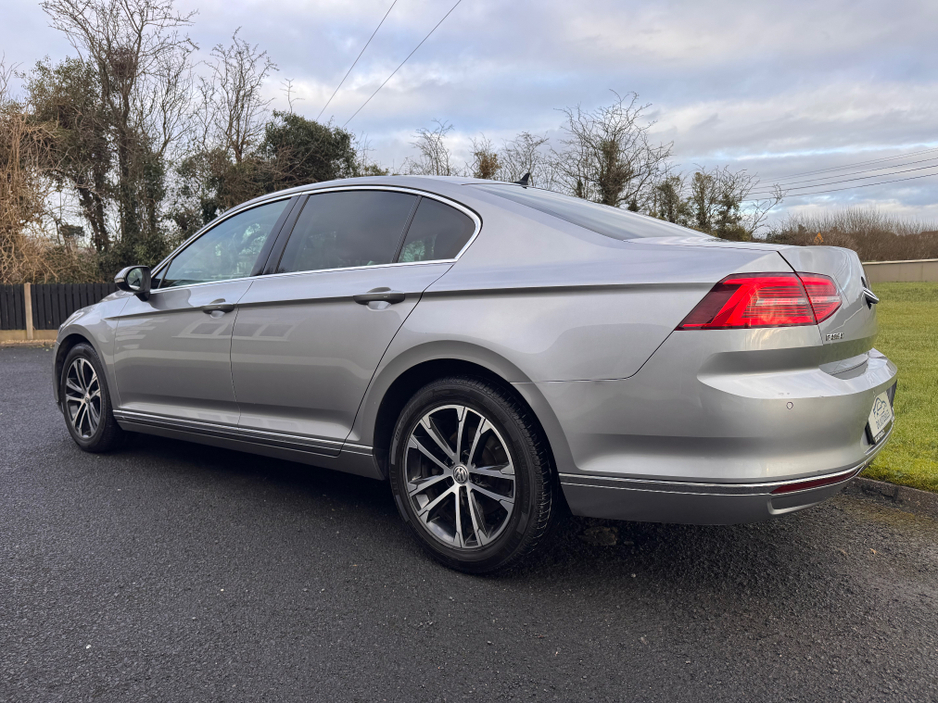 2019 Volkswagen Passat HIGHLINE 2.0 TDI MANUAL 6SPEED FWD 150HP 4DR €15,450