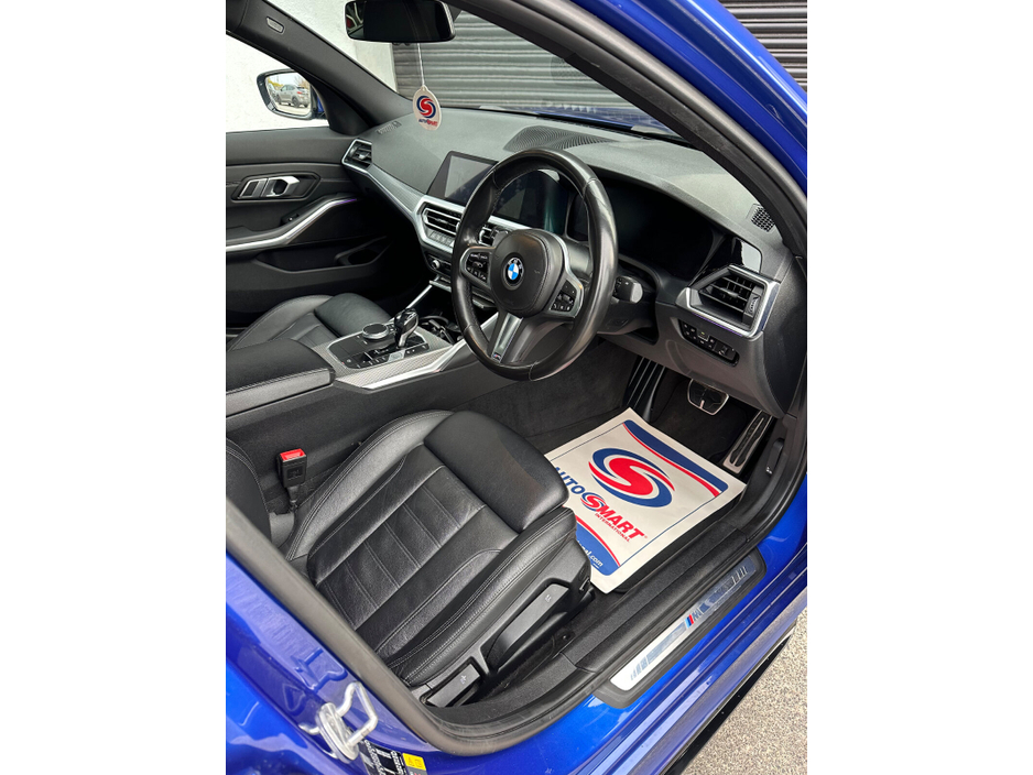 2020 BMW 3 Series 330e M Sport Auto €27,995