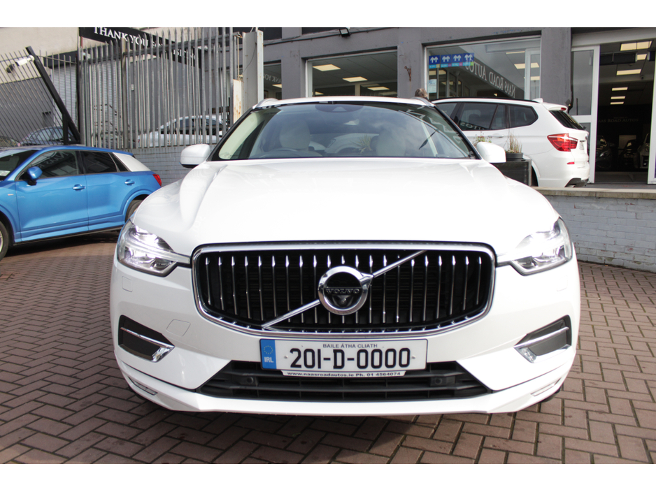 2020 Volvo XC60 - image 9